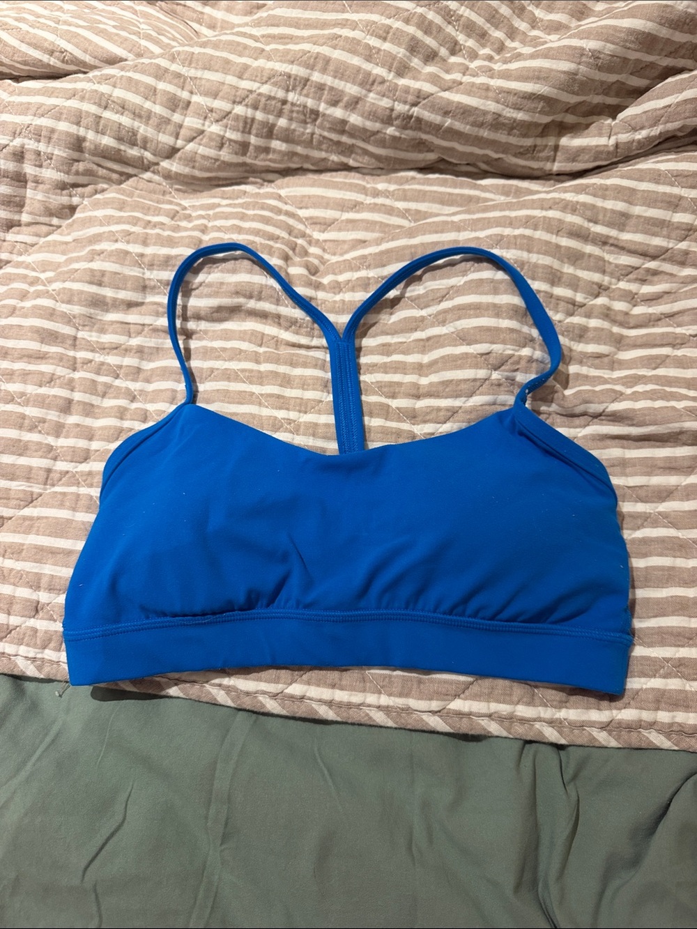 Lululemon bra